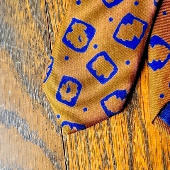 Valentino Garavani Silk Italian Bronze Blue Dots Geometrical Necktie Vintage - Picture 12 of 16